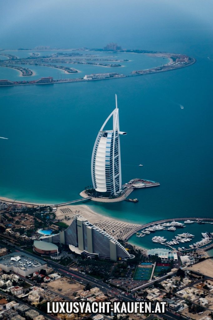 Dubai Luxus Yacht mieten